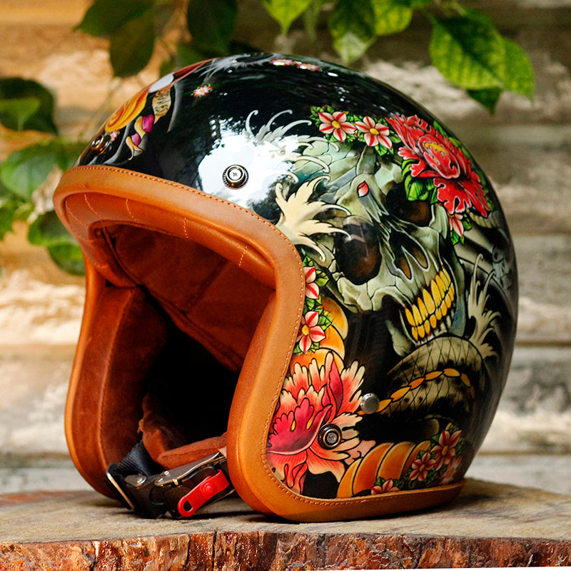 BikerStore-Ironking helmet: Custom Retro 3/4 Motorcycle Helmet in Carbon Fiber