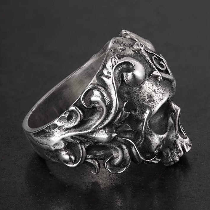 Custom Freemason Skull Ring in 925 Silver - Retro Distressed Biker Style