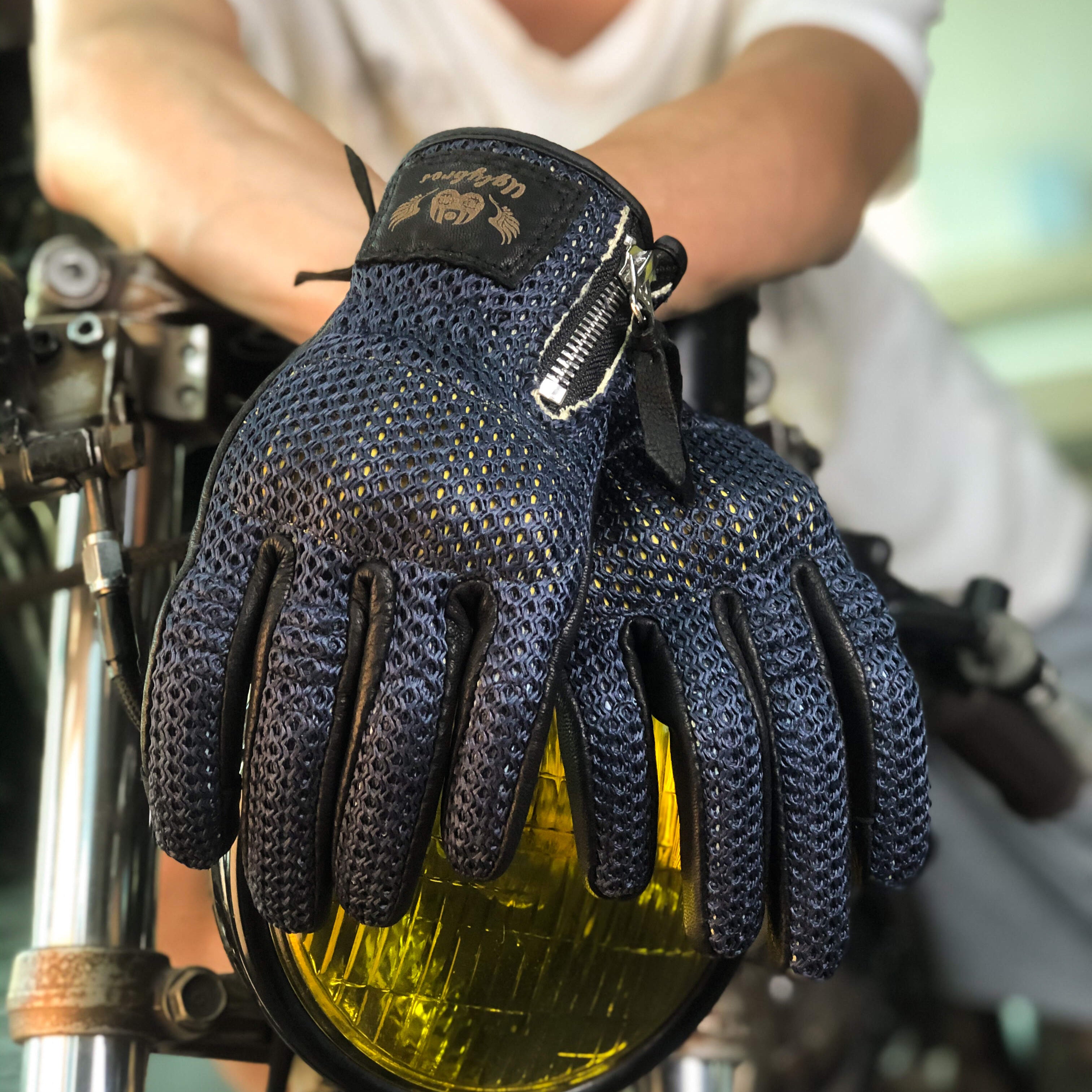 BikerStore Retro Summer Motorcycle Gloves - Sheepskin and Mesh, Built-in Soft Shell, Impact Resistant