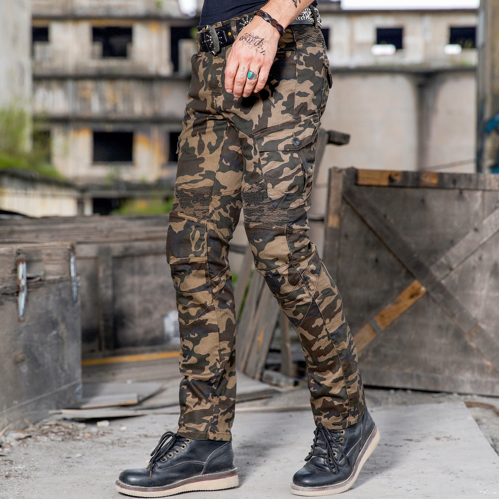 Camouflage Motorcycle Trousers - Elastic Pleating for Comfort