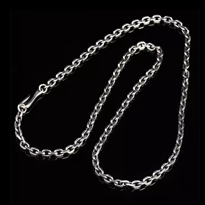 Vintage Style 925 Sterling Silver Handcrafted Necklace for Retro Motorcycle Enthusiasts in Malaysia