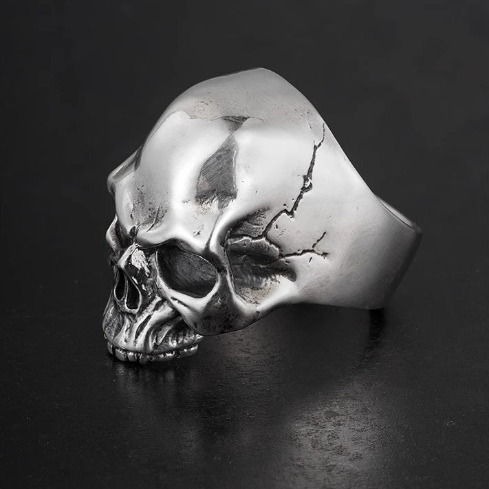 Custom Vintage 925 Silver Skull Ring - Handcrafted for Motorcycle Enthusiasts